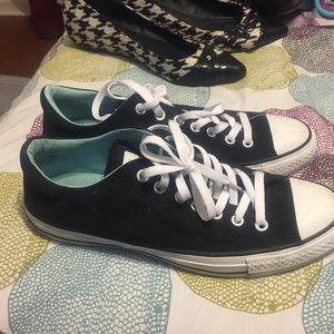 Black Converse